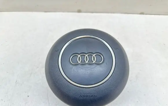 Audi TT TTS Mk2 Steering wheel airbag 8J0880201N