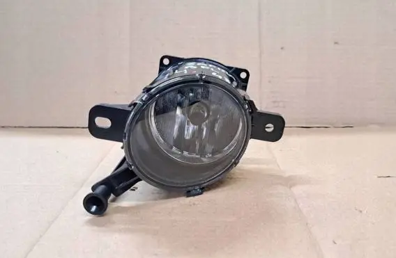 Opel Zafira B Front fog light 93357465