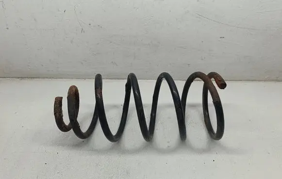 KIA Sorento Front coil spring 