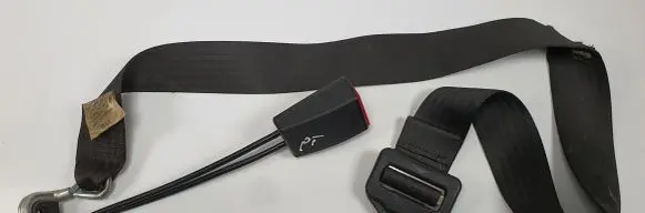 Mercedes-Benz S W126 Rear seatbelt 1268608385