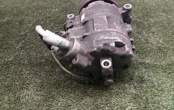 BMW 1 E82 E88 Air conditioning (A/C) compressor (pump) 4472601852 6SBU14C