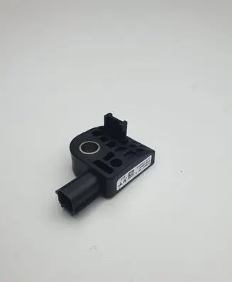 Tesla Model S Airbag deployment crash/impact sensor 100901700A 91902660861