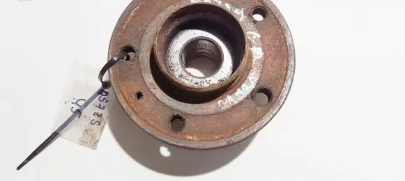 Volvo S70 V70 V70 XC Rear wheel hub