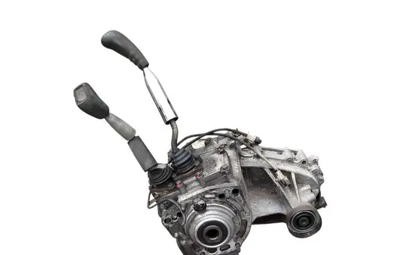 Mitsubishi Pajero Sport I Gearbox transfer box case 