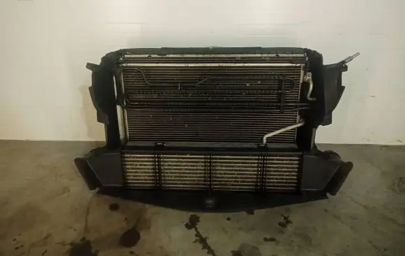 Mercedes-Benz E C207 W207 Radiator set 