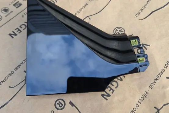 Audi e-tron Panel trim 4KL857967