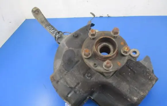 Alfa Romeo 159 Front wheel hub spindle knuckle