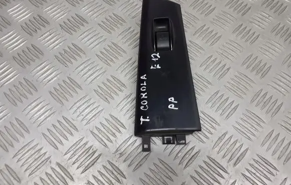 Toyota Corolla E120 E130 Electric window control switch 84801-02361-B0