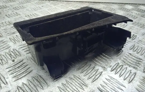 Mercedes-Benz CLS C218 X218 Armrest A2196800110
