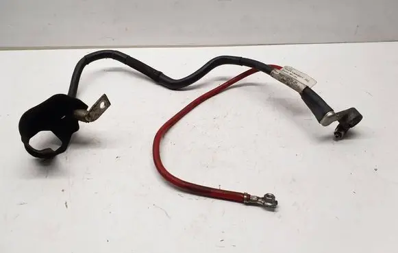 Volkswagen PASSAT CC Positive cable (battery) 1K0971228M
