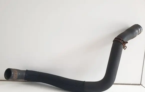 Peugeot 208 Engine coolant pipe/hose 9803511480