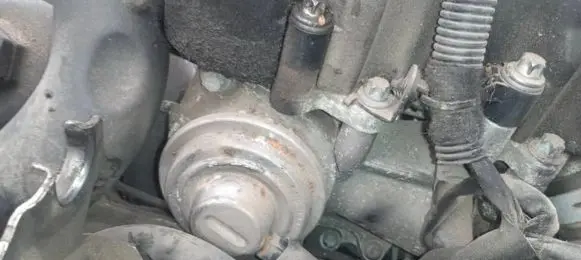 Mercedes-Benz B W245 EGR valve 6401401660 70030628