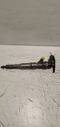 BMW 1 E81 E87 Fuel injector 0445110