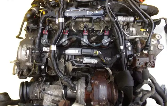 Opel Corsa E Fuel injection high pressure pump 0445010426 B13DTE