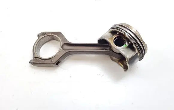 BMW 5 GT F07 Piston with connecting rod 7584125 585