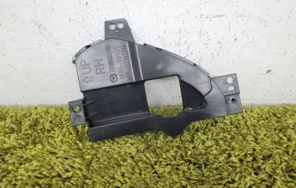 Mazda CX-30 Front fog light trim/grill Dfr5-501u1
