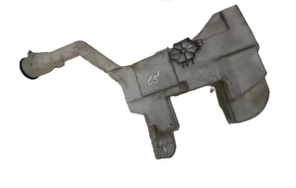 Windshield washer fluid reservoir/tank