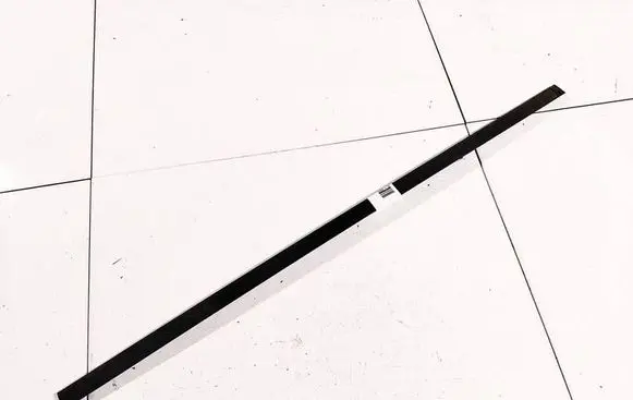 Honda CR-V Windshield trim 