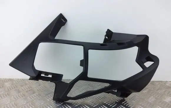 Peugeot 3008 II Front bumper mounting bracket 9815337680