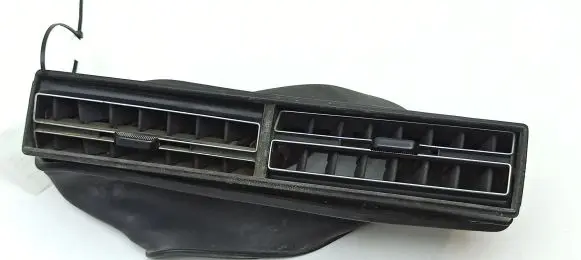 Mercedes-Benz 280 450 W116 Dash center air vent grill 1168310142 1168310088