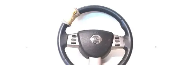 Nissan Maxima A34 Steering wheel