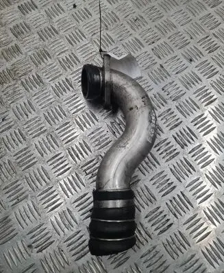 BMW 5 E60 E61 Air intake hose/pipe