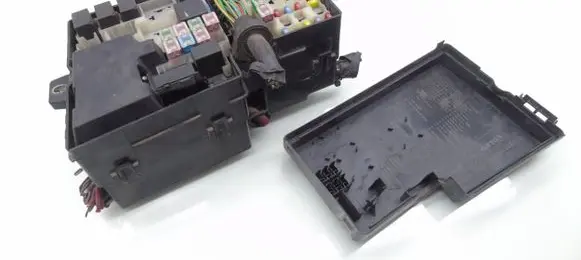 Volvo V50 Fuse box set