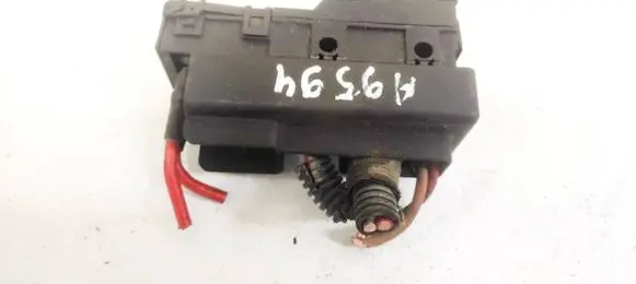 Peugeot 405 Fuse box set 9611757980