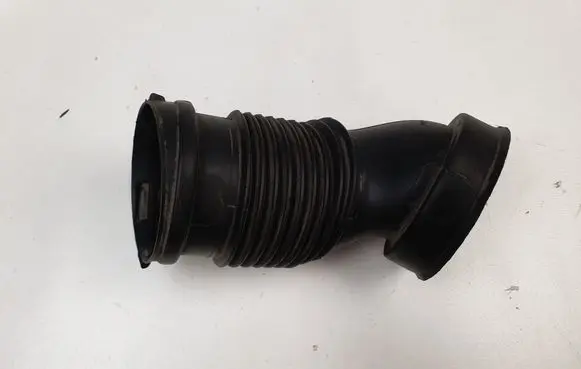 Opel Zafira B Air intake hose/pipe 55354056