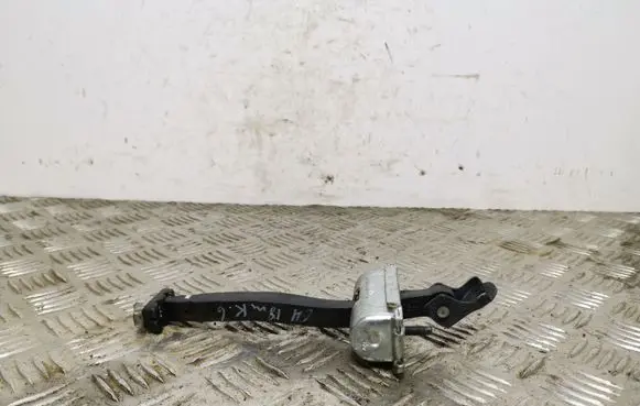 Jeep Cherokee Rear door check strap stopper