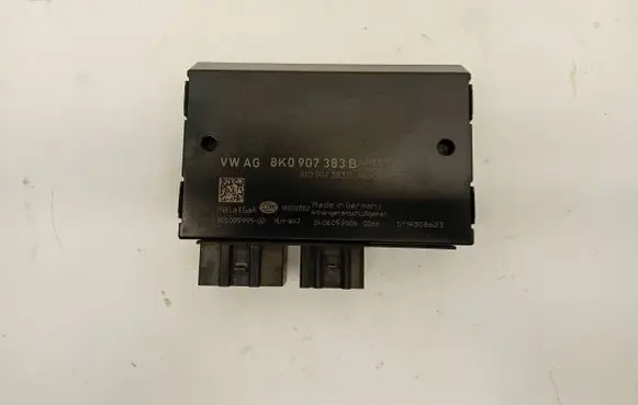 Audi A4 S4 B8 8K Tow bar trailer control unit/module 8K0907383B 5DS00999502