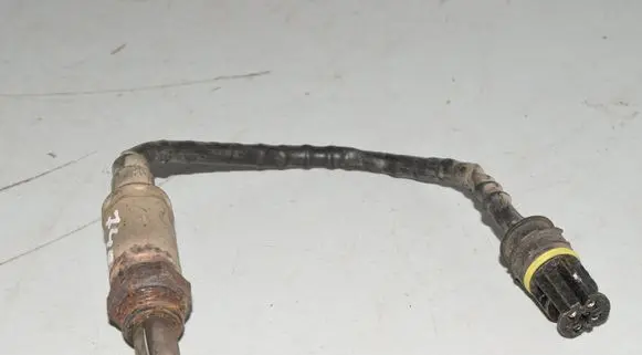 BMW 5 E39 Lambda probe sensor 1742050 0258003477