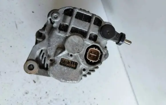 Suzuki Swift II Generator/alternator 3140071L0 12V80A1125 A5TG1991