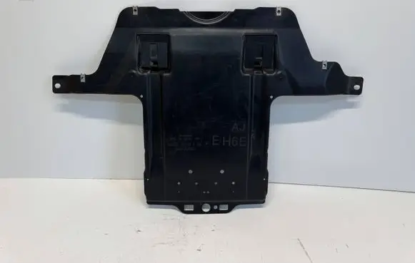 Subaru Outback Engine splash shield/under tray 56440AJ040