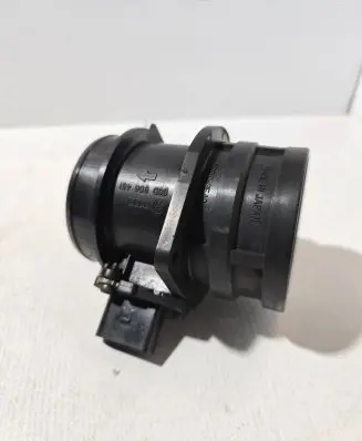 Audi A6 S6 C6 4F Mass air flow meter 06D906461