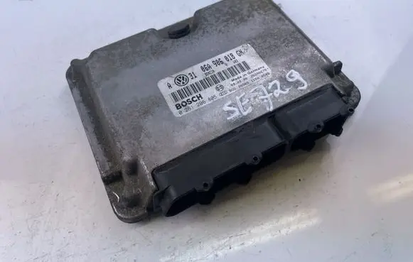 Volkswagen Golf IV Engine control unit/module 06A906018GN