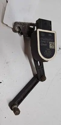 BMW 7 F01 F02 F03 F04 Headlight/headlamp level sensor 6784075 25916010