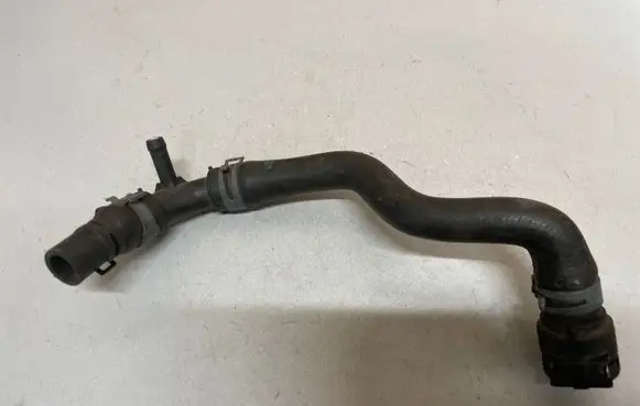 Volkswagen Tiguan Engine coolant pipe/hose 3B0122291B 5Q0122101AS