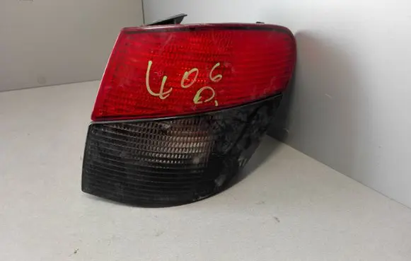 Peugeot 406 Rear/tail lights 45503
