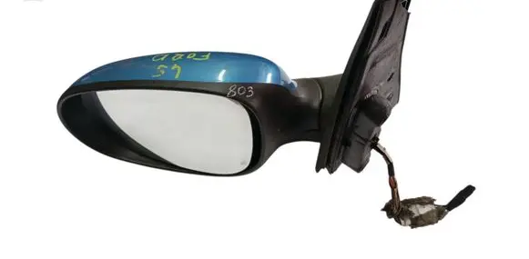 Front door electric wing mirror