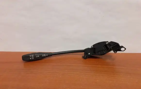 Mercedes-Benz CLK A209 C209 Cruise control switch 7064