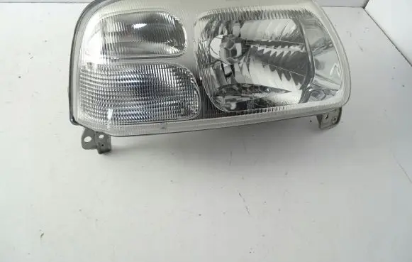 Suzuki Grand Vitara I Headlight/headlamp 10032078