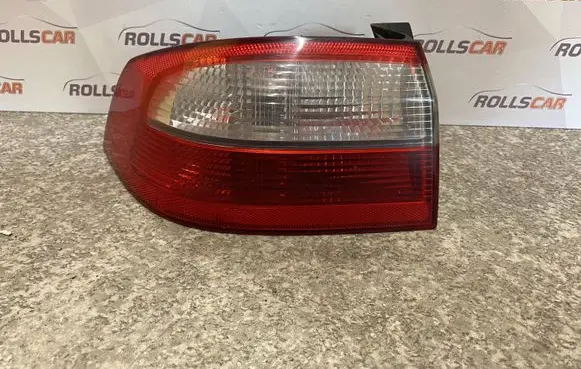 Renault Laguna II Rear/tail lights E29071