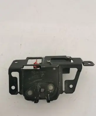 BMW X3 E83 Engine bonnet/hood lock/catch 7201561