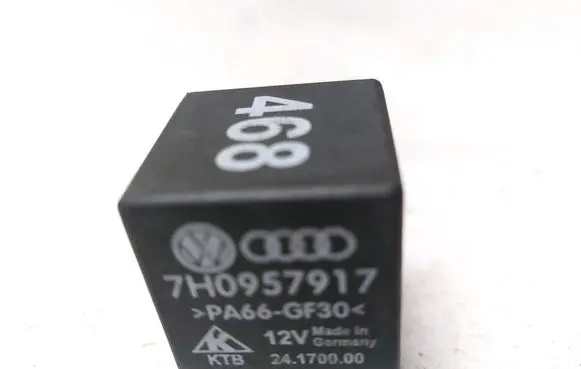 Skoda Octavia Mk1 (1U) Other relay 7H0957917