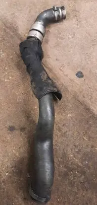 Renault Master II Turbo air intake inlet pipe/hose 8200605907