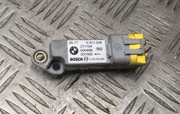 BMW X5 E53 Airbag deployment crash/impact sensor 6911038 271104 006498