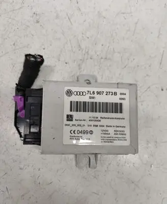 Volkswagen Touareg I Tire pressure control unit 7L6907273B