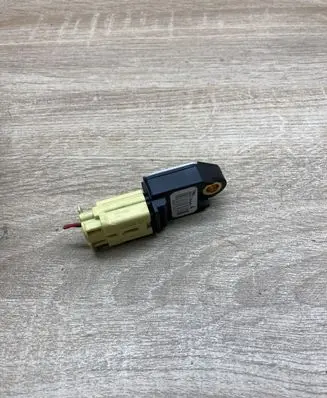 Lexus IS 220D-250-350 Airbag deployment crash/impact sensor 898310W040