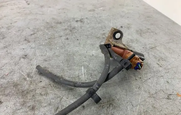 Toyota Land Cruiser (J120) Turbo solenoid valve